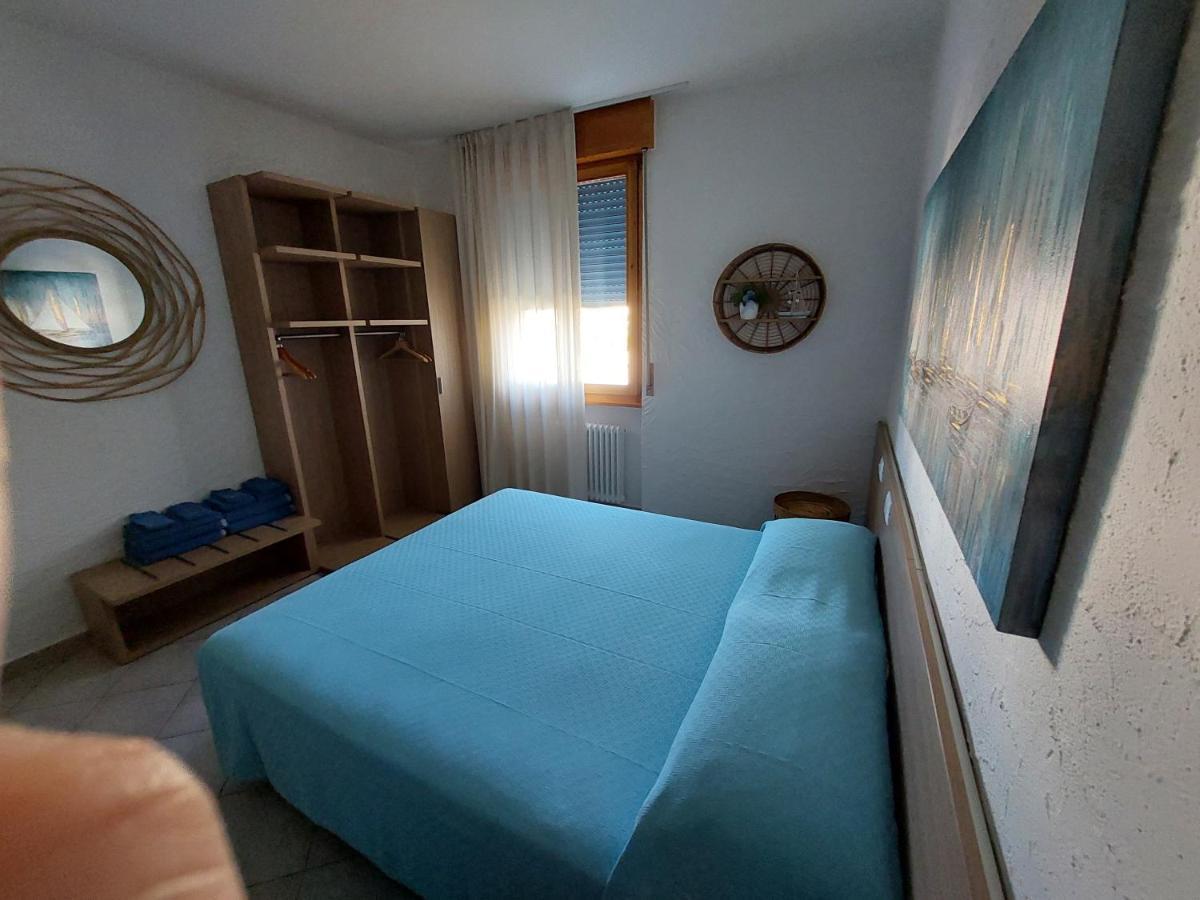 Blue Apartment - A Due Passi Dal Lago, Parcheggio Privato Lazise Bagian luar foto